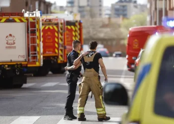 Tragiczny pożar w Alcorcón: Dwóch strażaków nie żyje, kilkunastu poszkodowanych