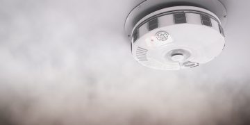 Kogo dotyczy obowiązek instalacji czujek dymu i tlenku węgla?