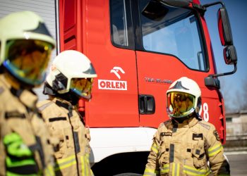 „ORLEN na straży”. 20 milionów złotych dla straży pożarnej
