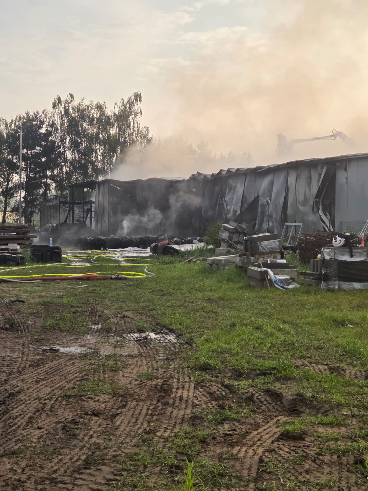 Pożar hali magazynowej pod Gostyninem