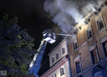 Nocny pożar kamienicy w Zabrzu