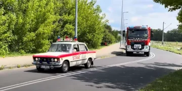 Wielka parada wozów strażackich w Ciechocinku [WIDEO]