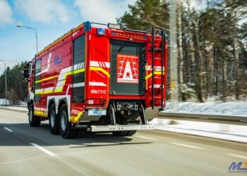 Ruszyły przetargi na ciężkie ‘leśniki’ dla jednostek PSP