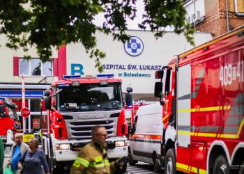 Bolesławiec: Wyciek gazu przy szpitalu, przeprowadzono ewakuację