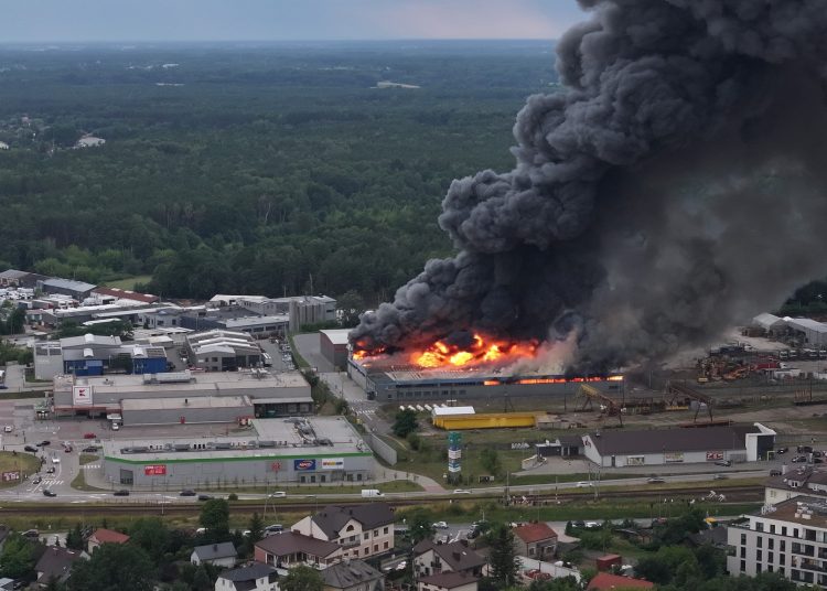 Foto. Mińsk Mazowiecki z lotu ptaka - Adam Ziemiński - Fotografia Lotnicza