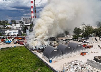 Pożar odpadów na PSZOK-u w Warszawie