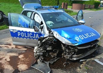 Ucieczka przed policją zakończona wypadkiem