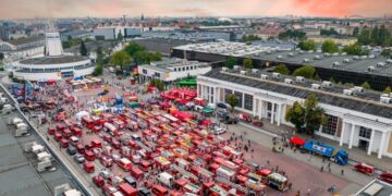 VIII Ogólnopolski Zlot Czerwonych Samochodów w Poznaniu już 23 sierpnia