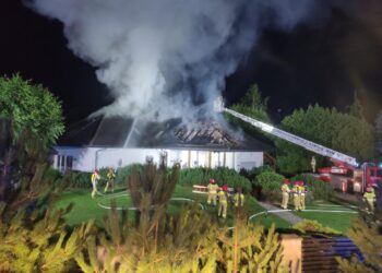 Pożar domu w Głogowie Małopolskim. Zwarcie w instalacji