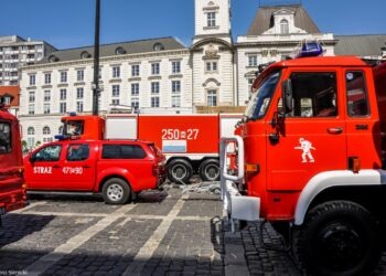 Drugi etap projektu KOLEJ. Takie pojazdy trafią do PSP