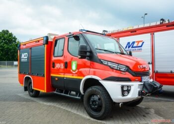 „Bezpieczne opolskie”. Nowe samochody dla OSP