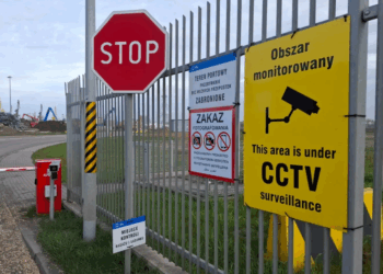 Zakaz fotografowania. Po 3 miesiącach zmieniono absurdalne przepisy