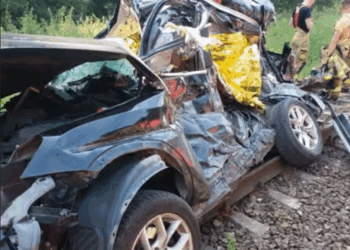 Wypadek na przejeździe kolejowym pod Poznaniem. Są ofiary