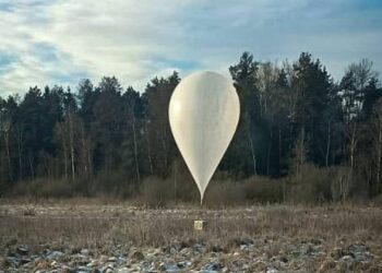 Balony z papierosami na Podlasiu. Zatrzymano dwie osoby