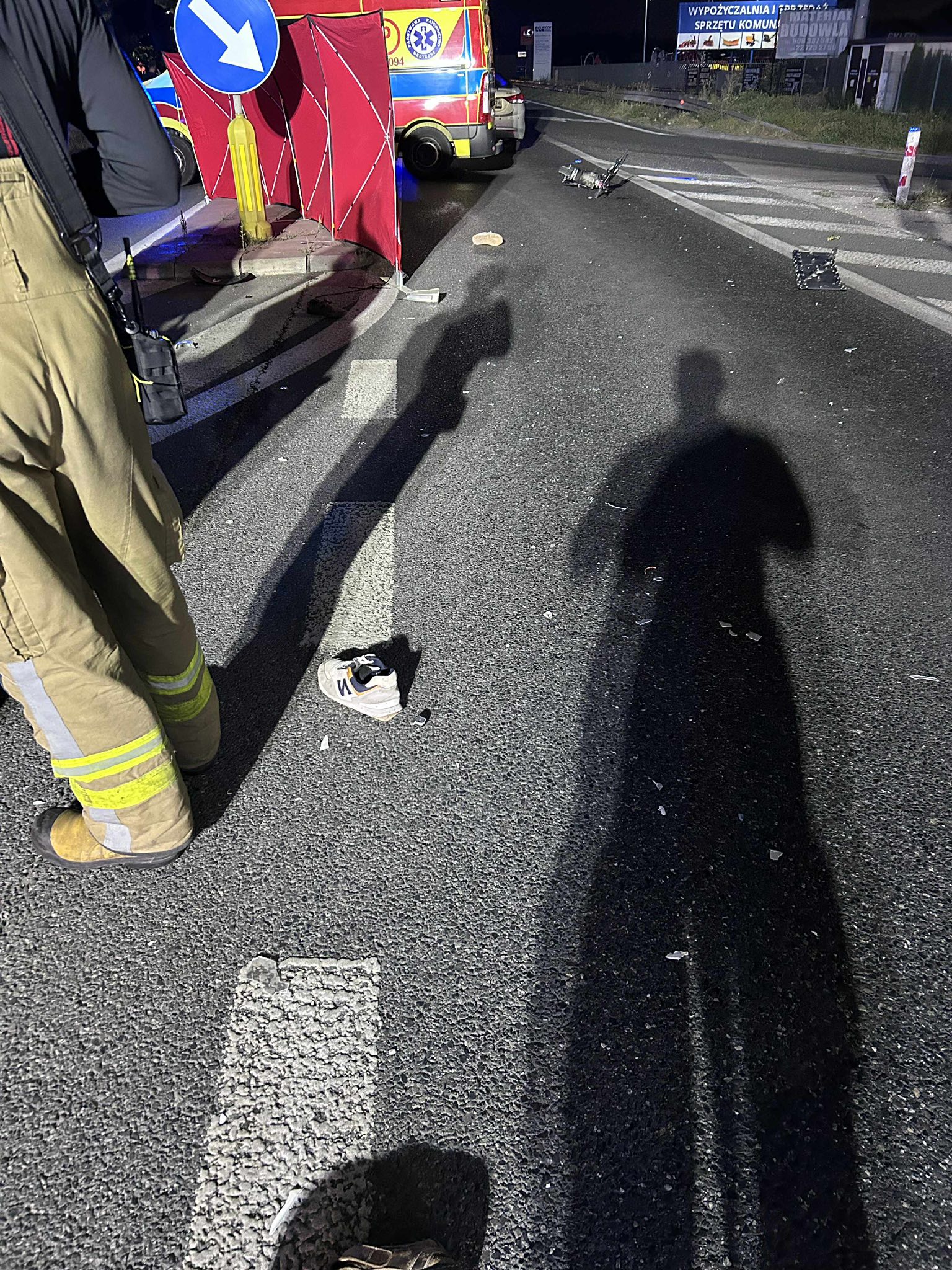 Dwaj mężczyźni na jednej hulajnodze. Zginęli na miejscu