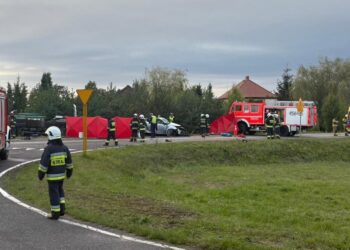 Wypadek w Wielowsi. Zginęły dwie osoby