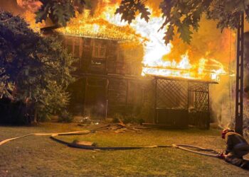 Pożar drewnianego budynku w miejscowości Wiewiórczyn