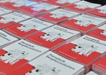 MSWiA brakuje milionów na druk ‘Poradnika Bezpieczeństwa’