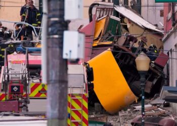 Tragiczna katastrofa kolejki linowo-terenowej w Lizbonie. Zginęło 17 osób