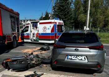 Wypadek w Stopnicy. Nie żyje młody policjant drogówki