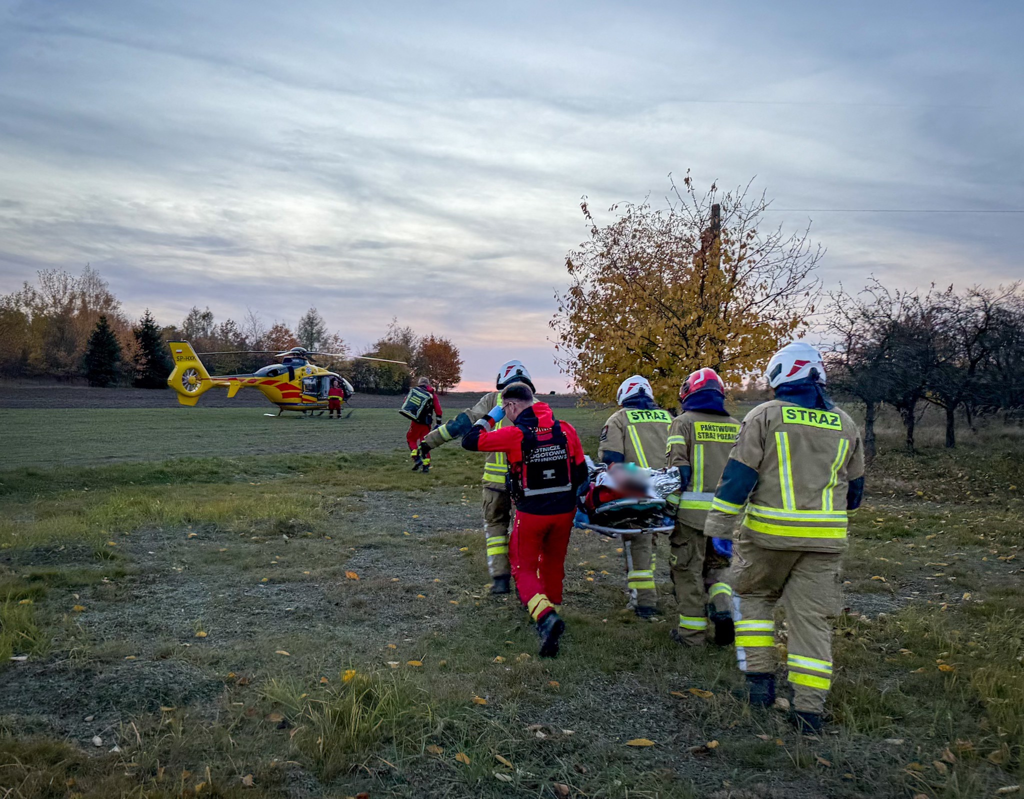 Wybuch gazu w Rawie Mazowieckiej. Wezwano dwa śmigłowce LPR