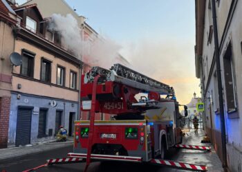 Tragiczny pożar w Pyskowicach. Nie żyje jedna osoba