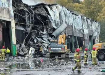 Pożar hali w Elblągu. Spłonęła sortownia wraz z parkiem maszynowym ZUO