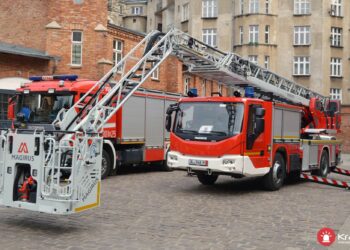 Niskopodwoziowe drabiny Magirusa trafią do Państwowej Straży Pożarnej