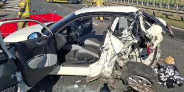 Cofał na S5 i doprowadził do wypadku [FILM]