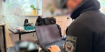 Policja rozbiła grupę odpowiedzialną za fałszywe alarmy