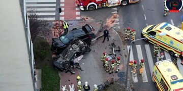 Wypadek w Pruszkowie. Dziewięć osób poszkodowanych