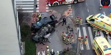 Wypadek w Pruszkowie. Dziewięć osób poszkodowanych
