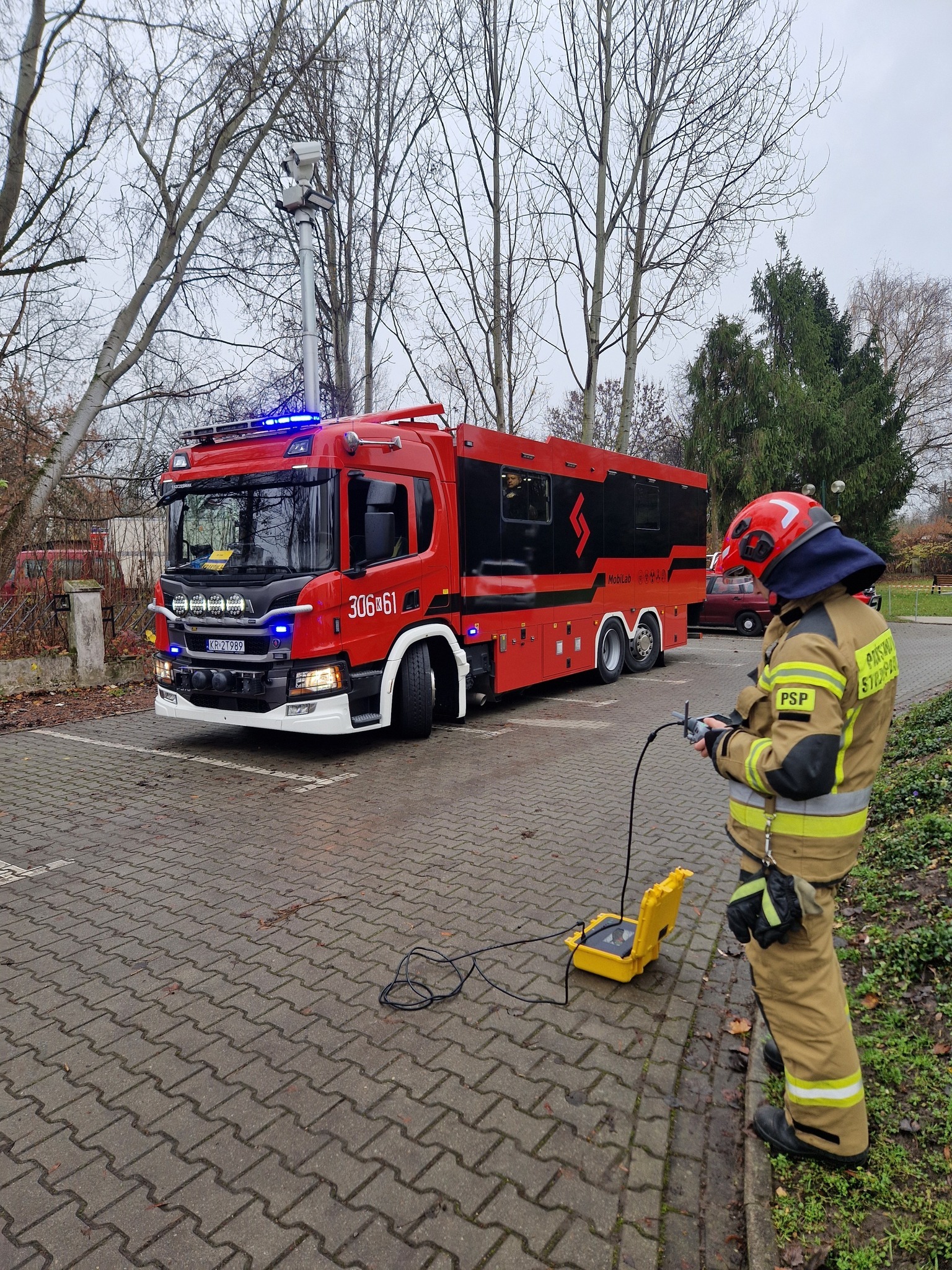 Kraków. Rozszczelnienie rurociągu gazowego