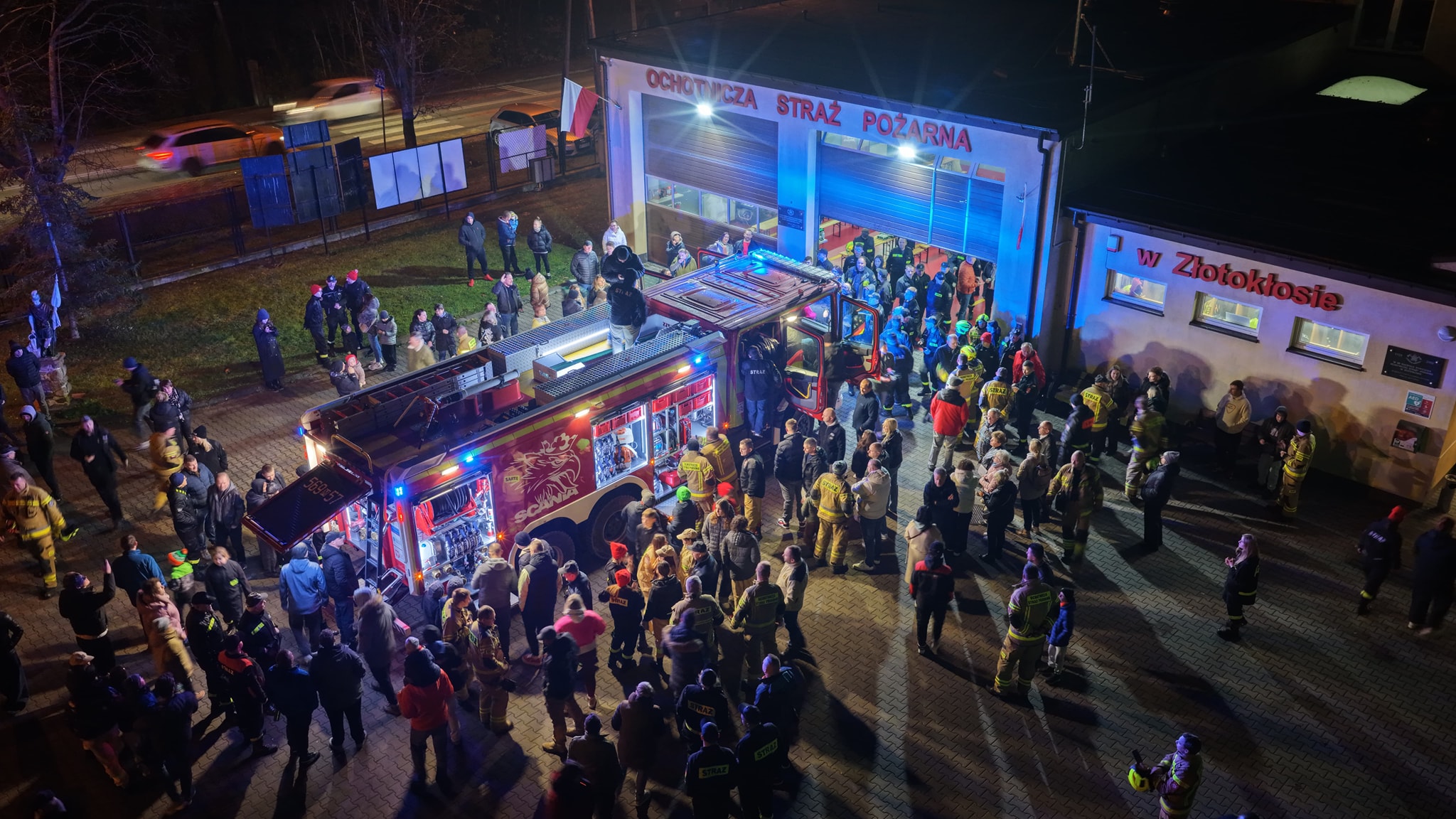 OSP Złotokłos z nowym ciężkim wozem