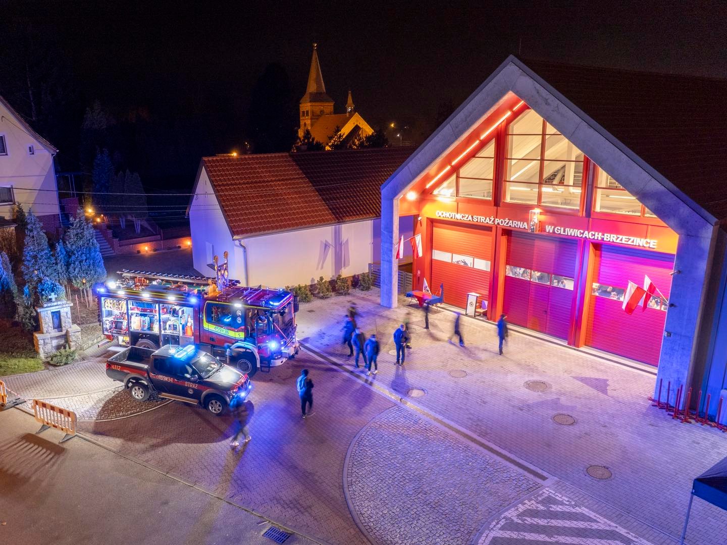 Dwa nowe samochody dla OSP Gliwice-Brzezinka