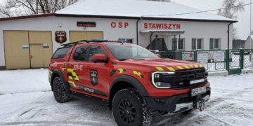 Nowy Ford Ranger trafił do strażaków z OSP Stawiszyn
