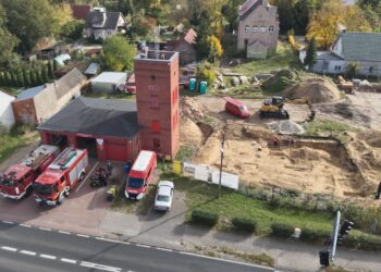 Groby na budowie remizy OSP Bogdaniec. Prace wstrzymane