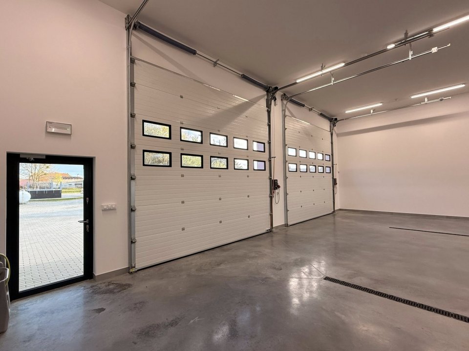 Zakończyła się budowa nowej remizy OSP w Barłożnie