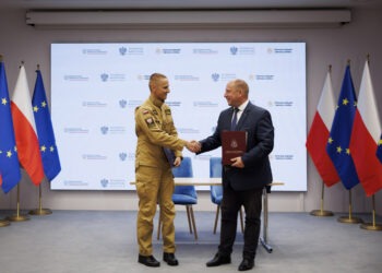 By jeszcze lepiej ostrzegać i alarmować… Porozumienie wojewody małopolskiego z komendantem wojewódzkim PSP