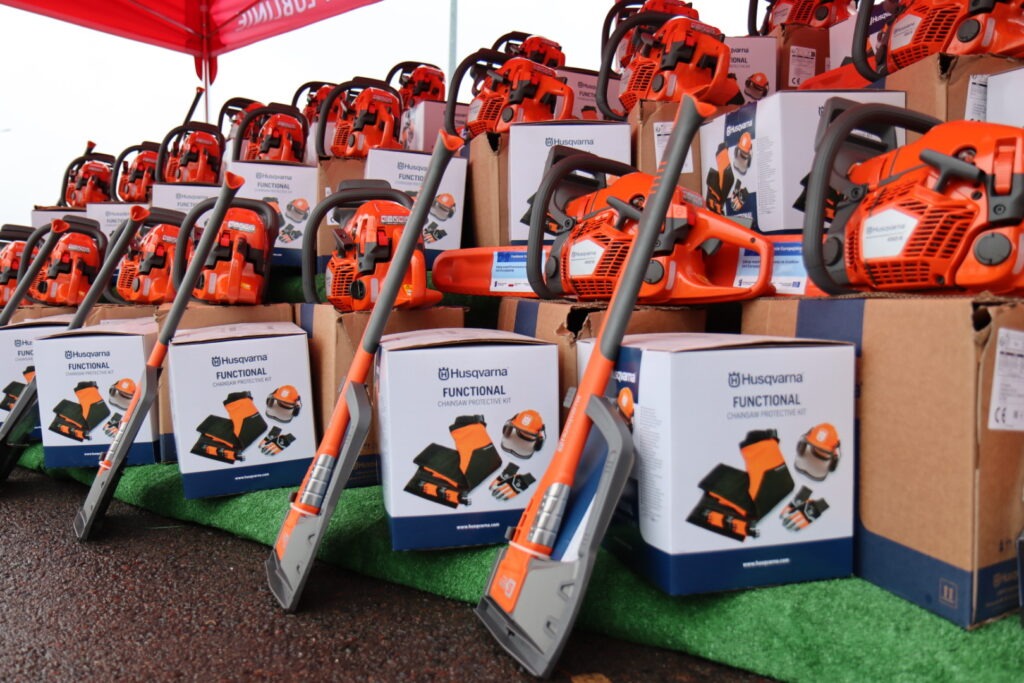 Nowe samochody i sprzęt dla lubelskiej straży pożarnej