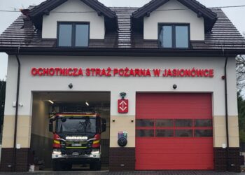 Ochotnicy z Jasionówki mają nową remizę