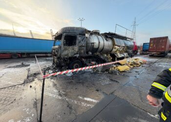 Tragiczny pożar ciężarówki na terenie terminalu kontenerowego w Gdyni