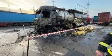 Tragiczny pożar ciężarówki na terenie terminalu kontenerowego w Gdyni