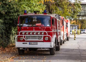 Awaria 50-letniego Jelcza z OSP Szymonków