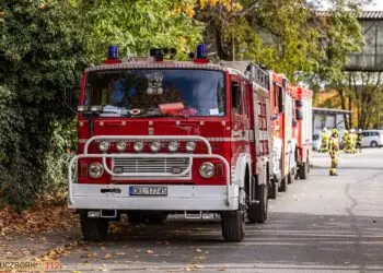 Awaria 50-letniego Jelcza z OSP Szymonków