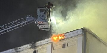 Nocny pożar kamienicy w Wągrowcu