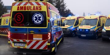 Nowe ambulanse w WPR Katowice z Programu Ochrony Ludności i Obrony Cywilnej