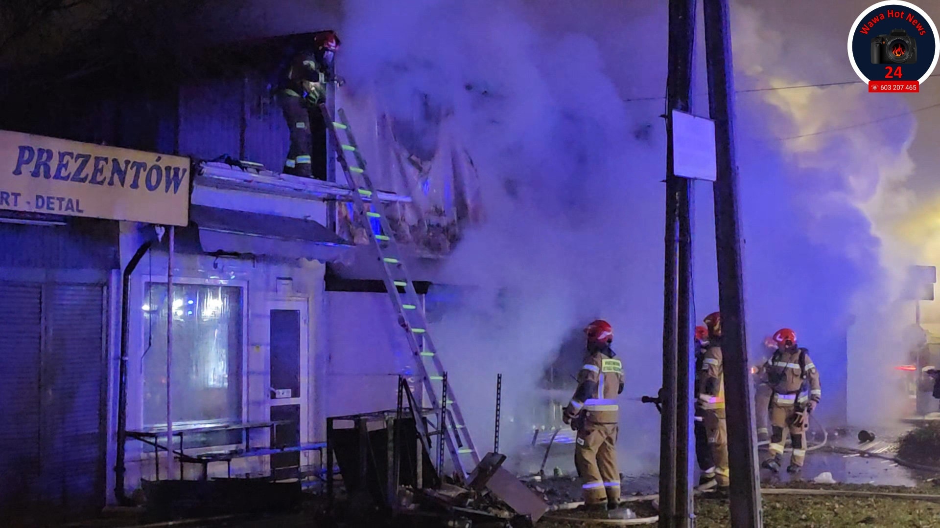 Pożar kontenerów na targowisku w Warszawie