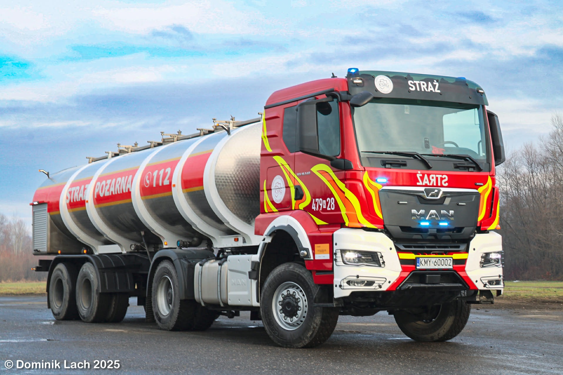 TGS zastąpił Jelcza. OSP Czasław ma nowy ciągnik siodłowy