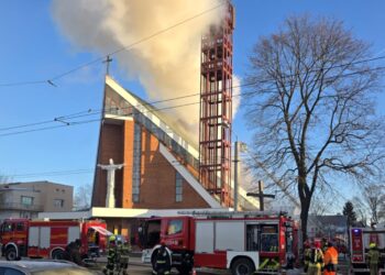 Pożar kościoła w Lublinie. Trwa akcja gaśnicza